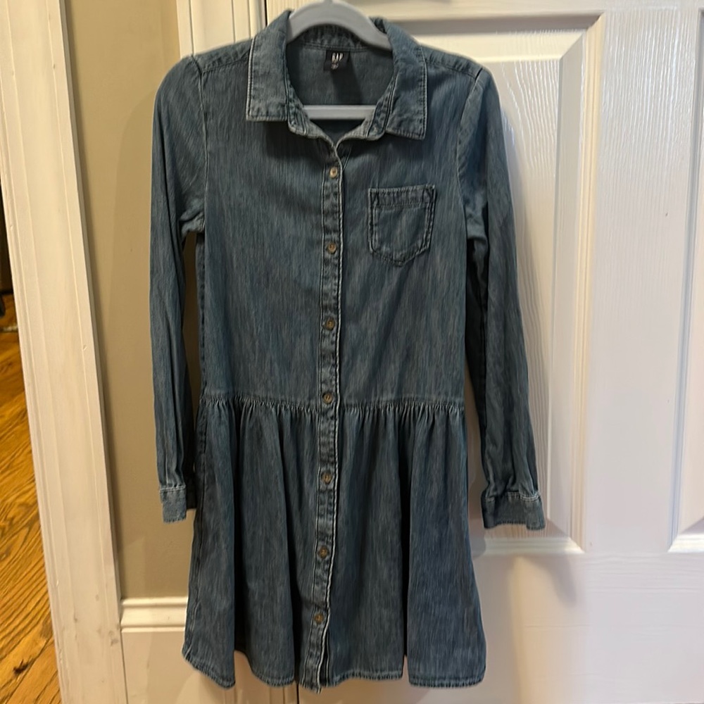 Girls size M Gap denim long sleeve dress